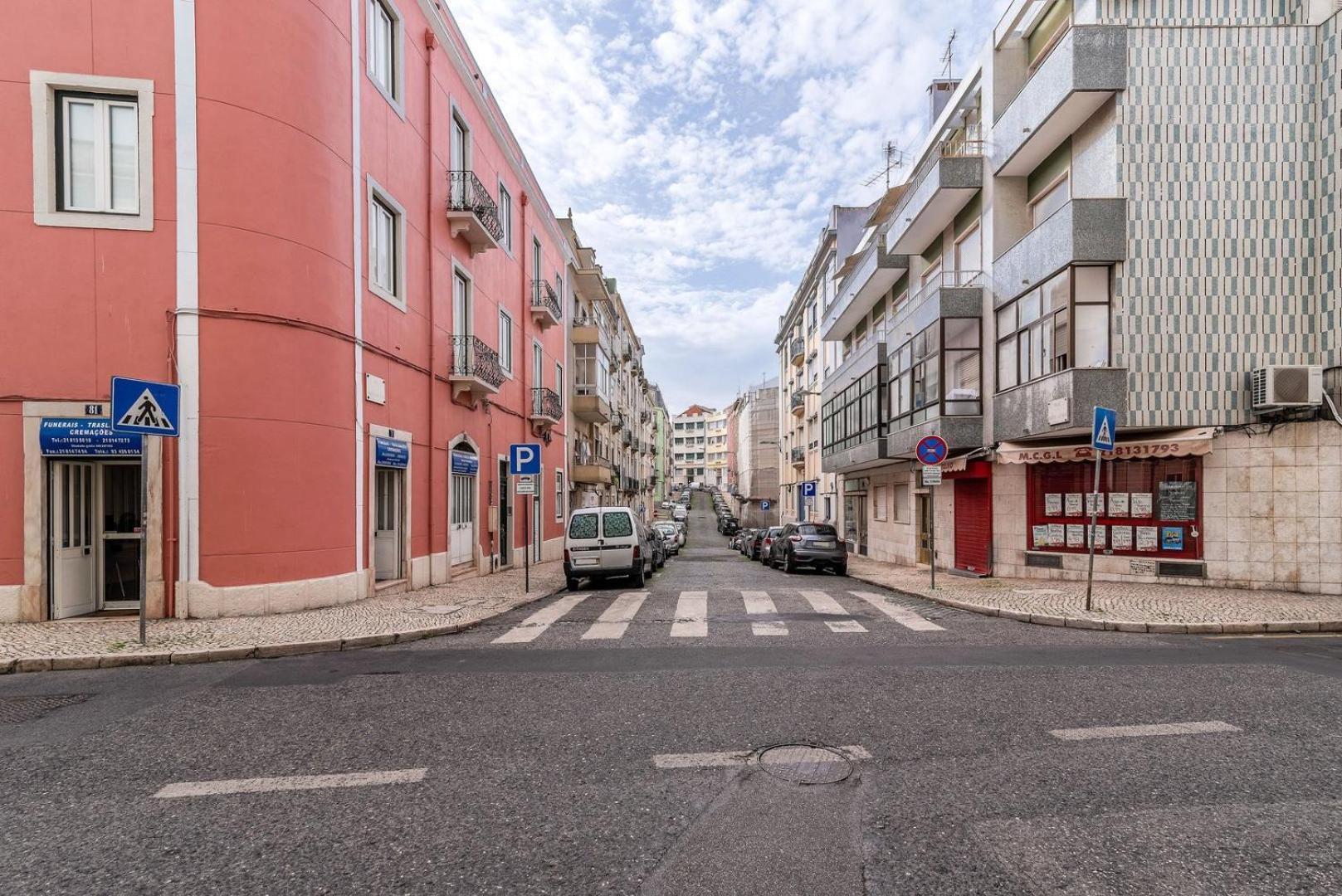 Guestready - Modern 2Bedroom Apartment In Graca Lisboa Eksteriør bilde